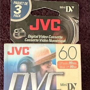 JVC DVC 60 M-DV60DU MINI DV DVM60ME lot of 3 Tapes- Digital Video Cassettes NEW